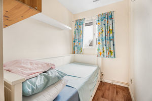 Bedroom- click for photo gallery